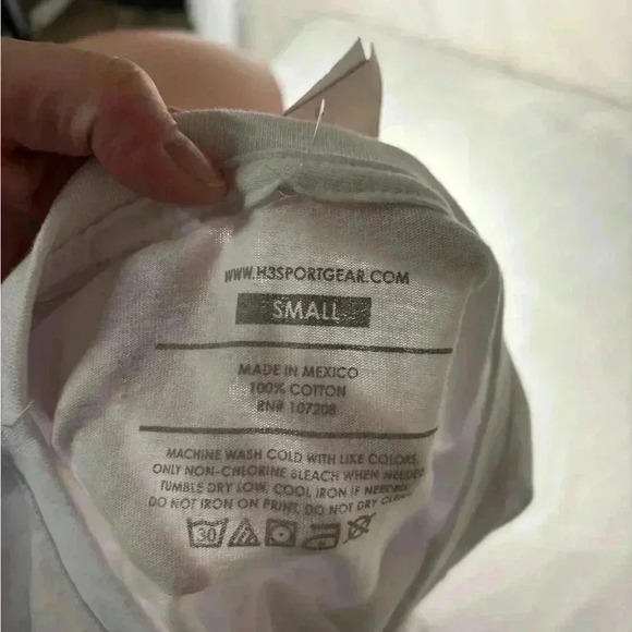 New with tags, womens size small Arizona shirt, #A025 - Picture 5 of 6